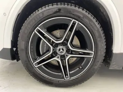 Photo 41 Mercedes GLA  200 d 8G-DCT