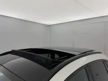 Photo 55 Mercedes GLA  200 d 8G-DCT