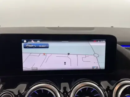 Photo 44 Mercedes GLA  200 d 8G-DCT