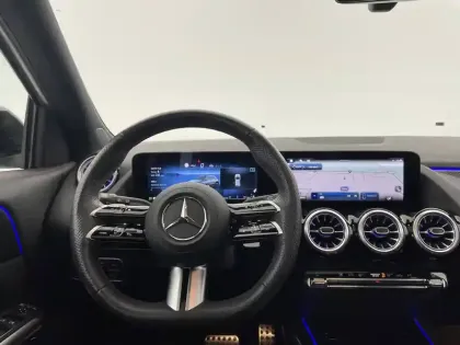 Photo 45 Mercedes GLA  200 d 8G-DCT