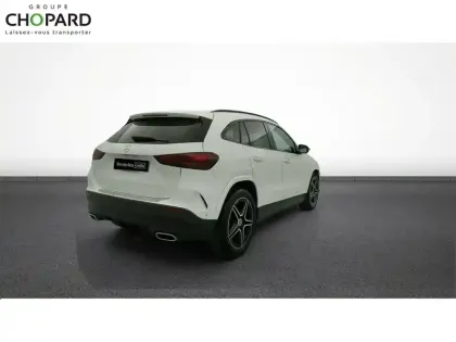 Photo 31 Mercedes GLA  200 d 8G-DCT