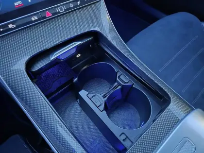 Photo 19 Mercedes Classe C  220 d 9G-Tronic