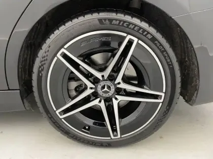 Photo 16 Mercedes Classe C  220 d 9G-Tronic