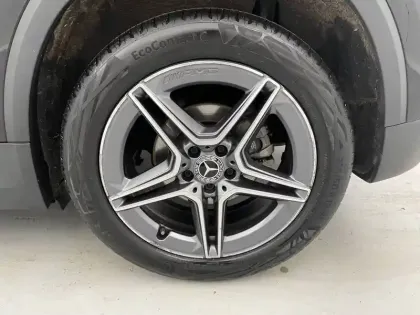 Photo 101 Mercedes GLA  200 d 8G-DCT