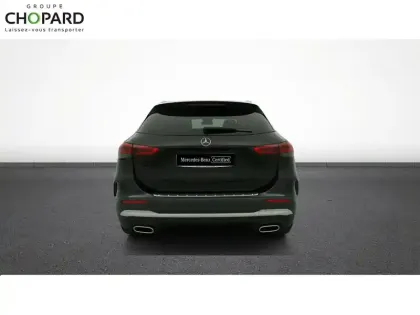 Photo 90 Mercedes GLA  200 d 8G-DCT