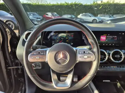 Photo 12 Mercedes GLA  200 d 8G-DCT