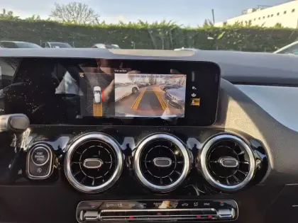 Photo 19 Mercedes GLA  200 d 8G-DCT