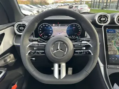 Photo 39 Mercedes Classe GLC GLC 300 de Hybrid EQ 9G-Tronic 4Matic