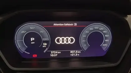 Photo 14 Audi Q4  e-tron 40 204 ch 82 kWh