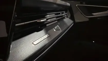 Photo 20 Audi Q4  e-tron 40 204 ch 82 kWh