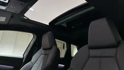 Photo 8 Audi Q4  e-tron 40 204 ch 82 kWh