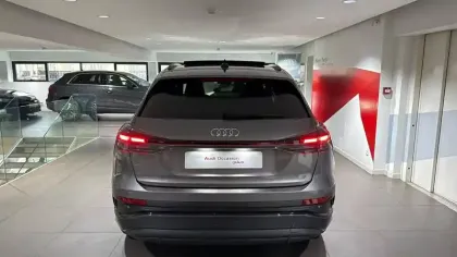 Photo 36 Audi Q4  e-tron 40 204 ch 82 kWh