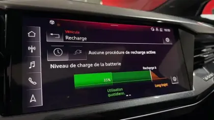 Photo 26 Audi Q4  e-tron 40 204 ch 82 kWh