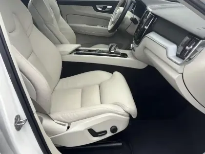 Photo 9 Volvo Xc60  B4 (Diesel) 197 ch Geartronic 8