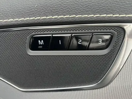 Photo 24 Volvo Xc90  Recharge T8 AWD 310+145 ch Geartronic 8 7pl