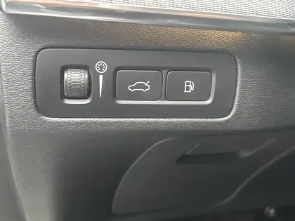 Photo 7 Volvo Xc90  Recharge T8 AWD 310+145 ch Geartronic 8 7pl