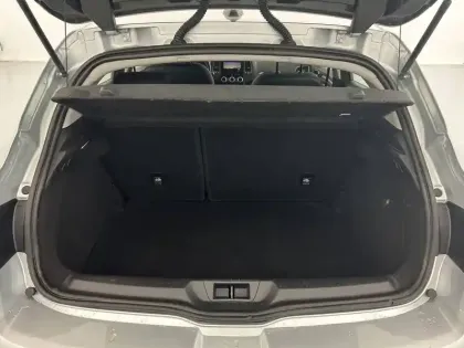 Photo 26 Renault Megane Mégane IV Berline Blue dCi 115 - 21B