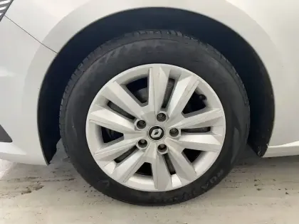 Photo 27 Renault Megane Mégane IV Berline Blue dCi 115 - 21B