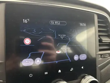 Photo 31 Renault Megane Mégane IV Berline Blue dCi 115 - 21B