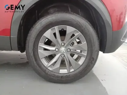 Photo 10 Peugeot 2008  PureTech 130 S&S BVM6