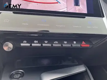 Photo 21 Peugeot 308  PHEV 225 e-EAT8