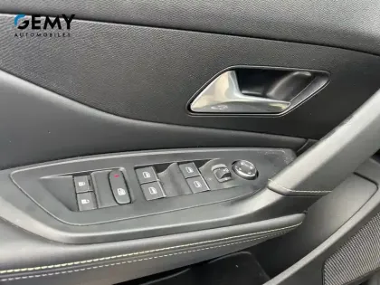 Photo 12 Peugeot 308  PHEV 225 e-EAT8