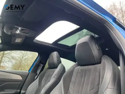 Photo 26 Peugeot 308  PHEV 225 e-EAT8