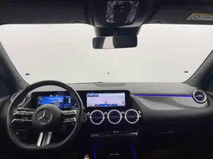 Photo 47 Mercedes GLA  200 d 8G-DCT