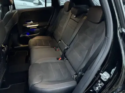 Photo 10 Mercedes GLA  200 d 8G-DCT