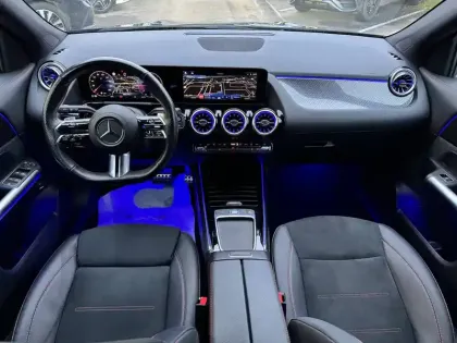 Photo 7 Mercedes GLA  200 d 8G-DCT