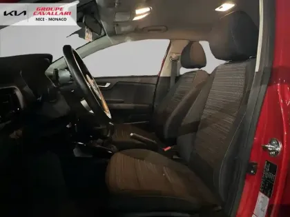 Photo 7 Kia Stonic  1.0 T-GDi 120 ch MHEV iBVM6