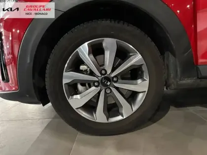 Photo 14 Kia Stonic  1.0 T-GDi 120 ch MHEV iBVM6