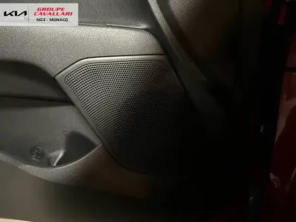 Photo 12 Kia Stonic  1.0 T-GDi 120 ch MHEV iBVM6