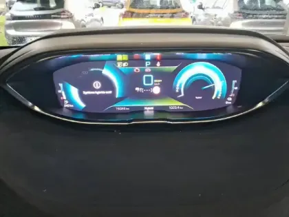 Photo 9 Peugeot 3008  Hybrid 225 e-EAT8