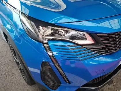 Photo 15 Peugeot 3008  Hybrid 225 e-EAT8