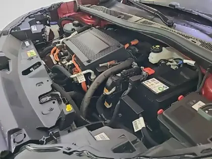 Photo 14 Peugeot 2008  Electrique 136 ch