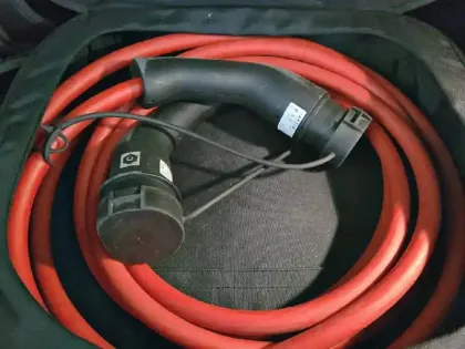 Photo 32 Peugeot 2008  Electrique 136 ch