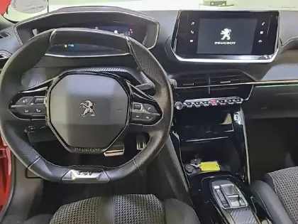 Photo 7 Peugeot 2008  Electrique 136 ch