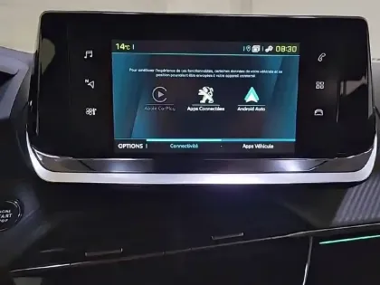 Photo 23 Peugeot 2008  Electrique 136 ch