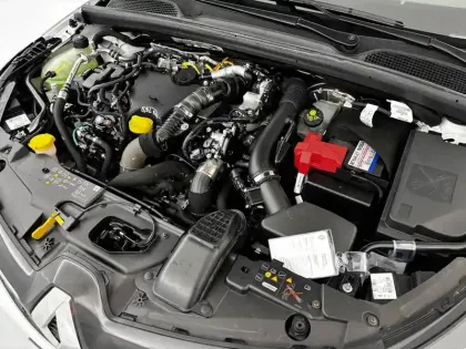 Photo 76 Renault Clio  Blue dCi 100