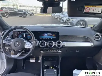 Photo 11 Mercedes GLB  200 d 8G-DCT