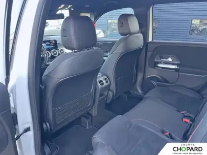 Photo 18 Mercedes GLB  200 d 8G-DCT