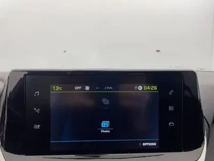 Photo 19 Peugeot 208  Electrique 50 kWh 136ch