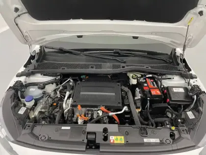 Photo 20 Peugeot 208  Electrique 50 kWh 136ch