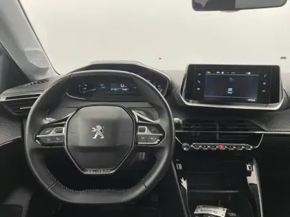 Photo 21 Peugeot 208  Electrique 50 kWh 136ch