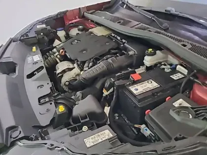 Photo 14 Peugeot 2008  BlueHDi 110 S&S BVM6