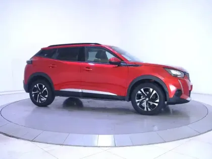 Photo 67 Peugeot 2008  BlueHDi 110 S&S BVM6