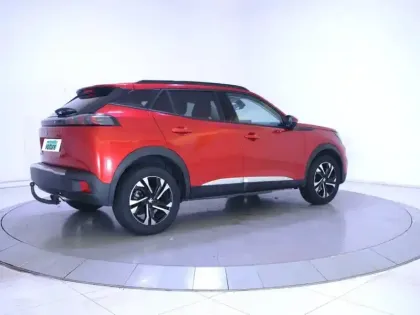 Photo 68 Peugeot 2008  BlueHDi 110 S&S BVM6