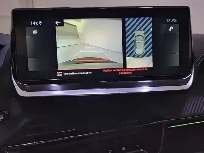 Photo 19 Peugeot 2008  PureTech 130 S&S EAT8