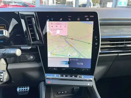 Photo 10 Renault Espace  E-Tech hybrid 200